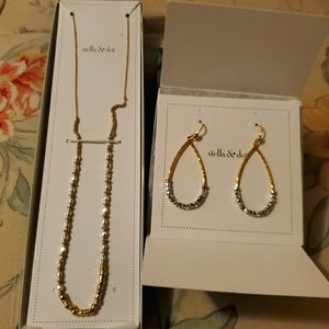 Stella & Dot Rhett Necklace and Earring Set